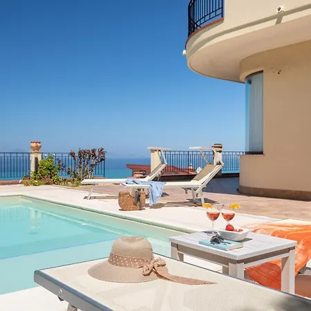 D'orlando Charme - With Private Pool And Sea View Villa *