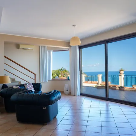 Vale - With Private Pool And Sea View